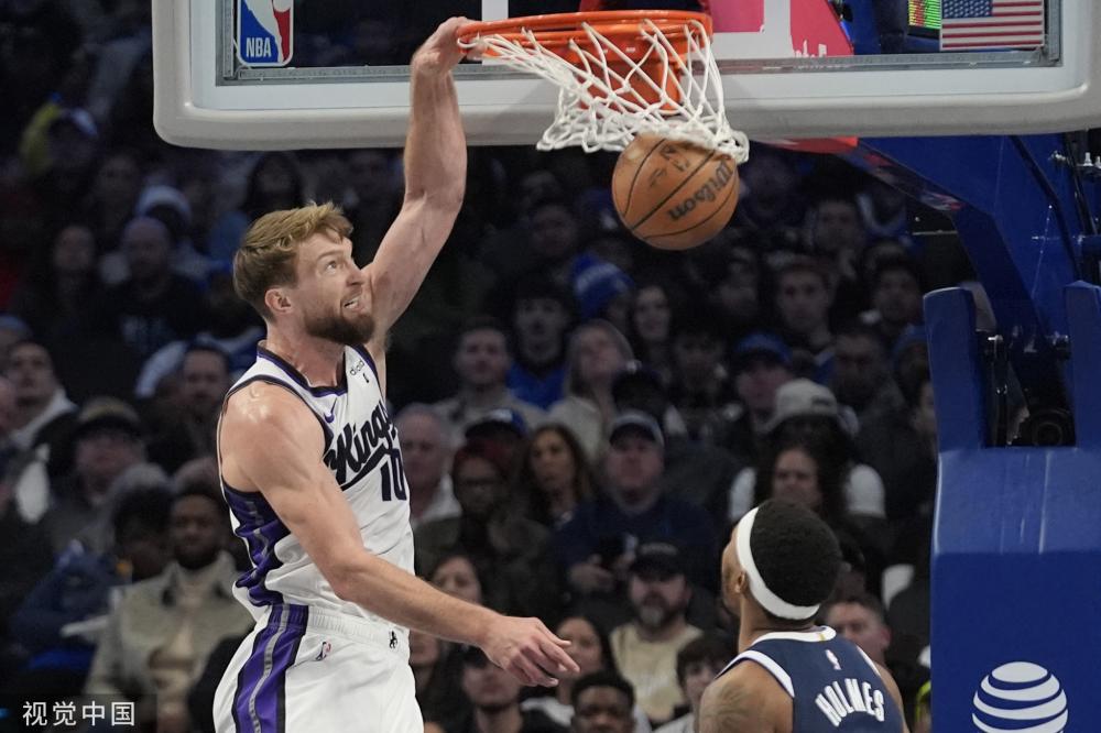 守门员的扑 守门员的扑